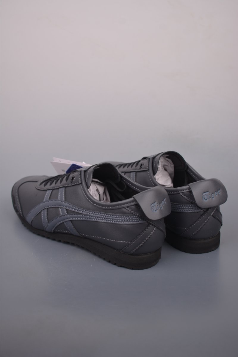 Asics Mexico 66 SD view