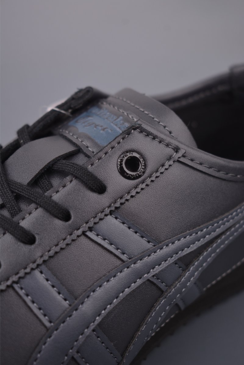Asics Mexico 66 SD view