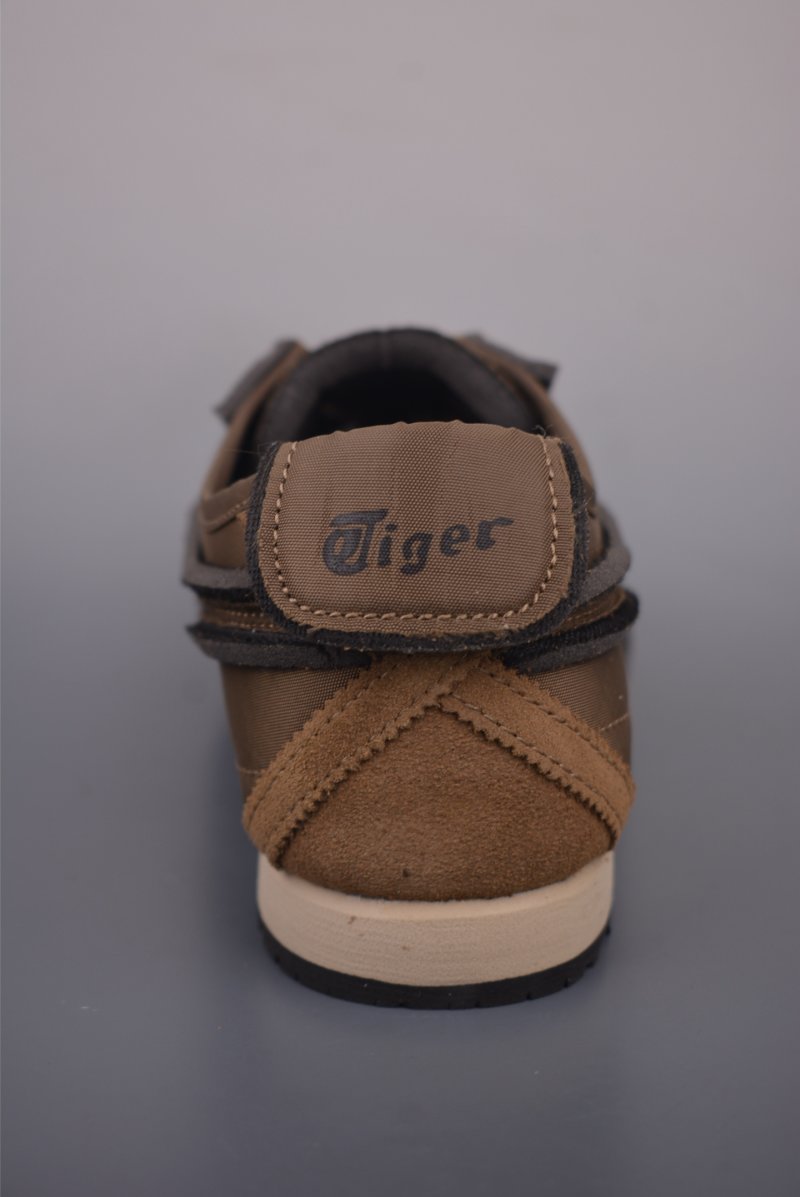 Asics Mexico 66 SD view