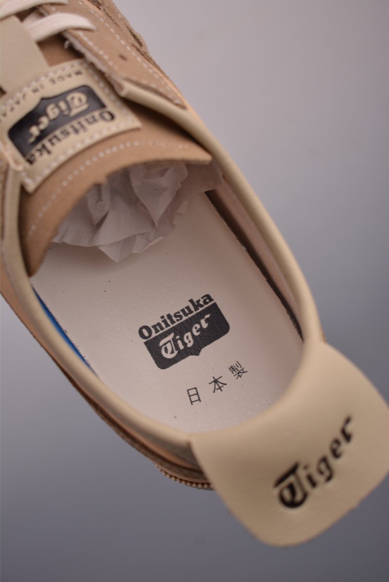 Asics Mexico 66 SD view