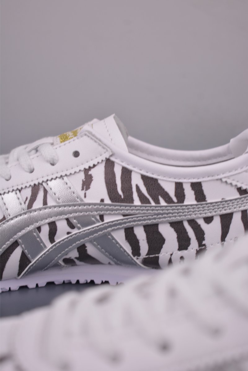 Asics Mexico 66 Slip view