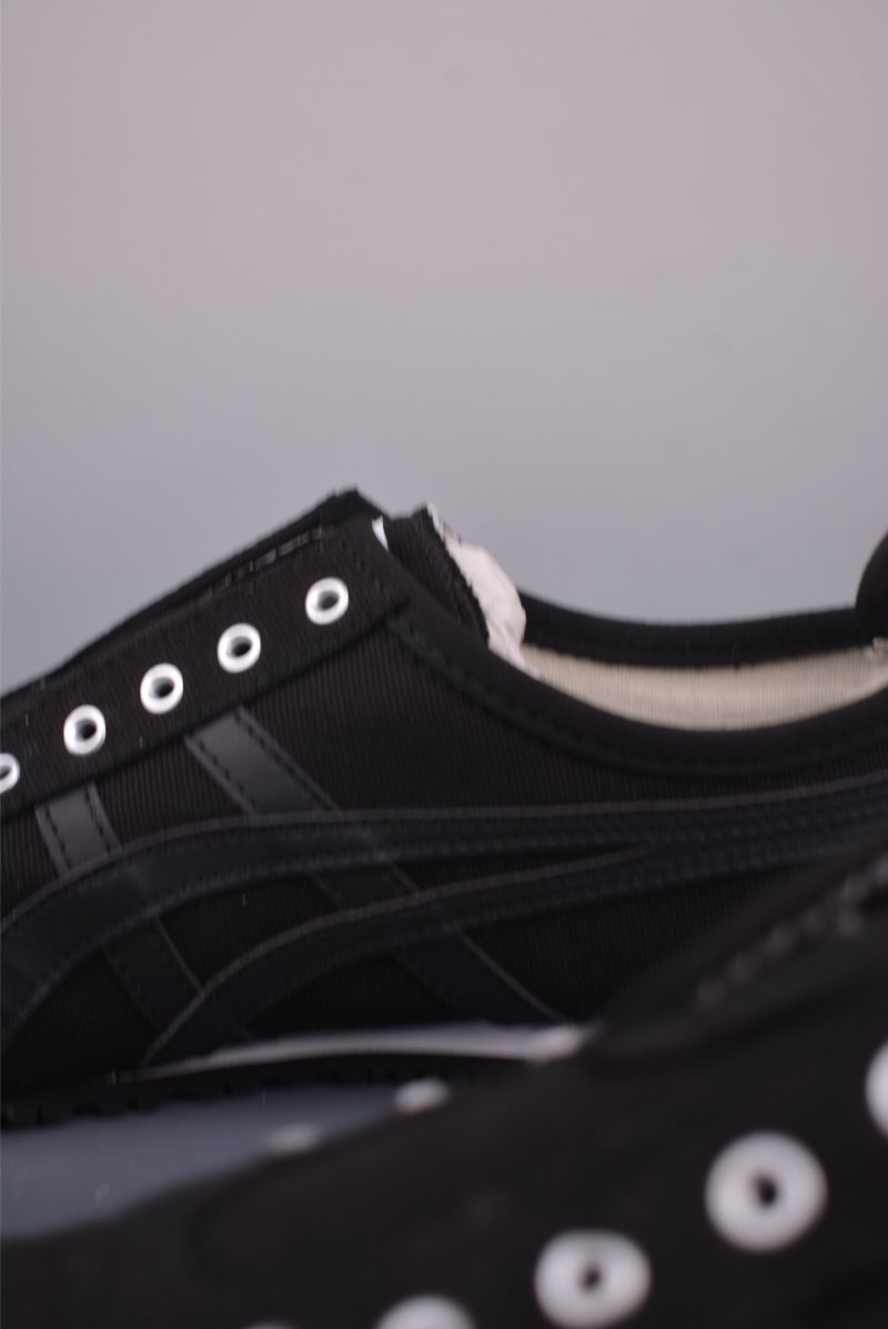 Asics Mexico 66 Slip view