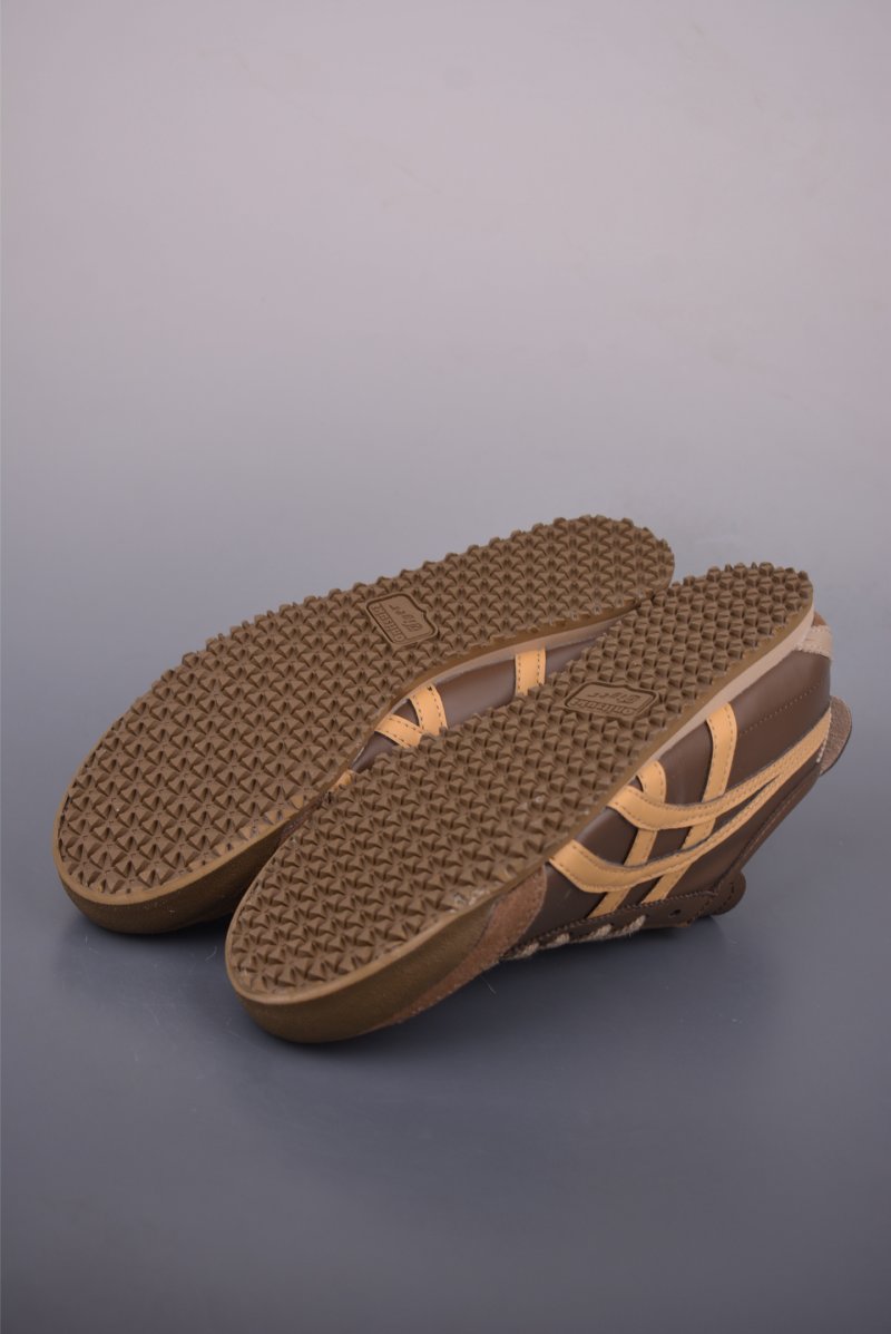 Asics Mexico 66 Slip view
