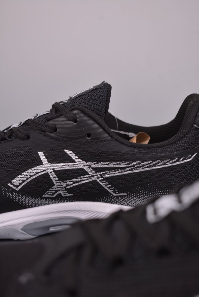 Asics Netburner Ballistic FF view