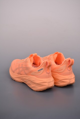 Asics Novablast 4 view 2