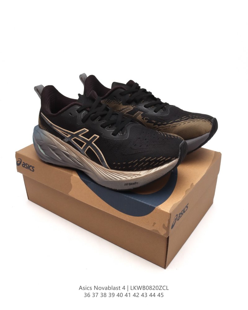 Asics Novablast 4 view