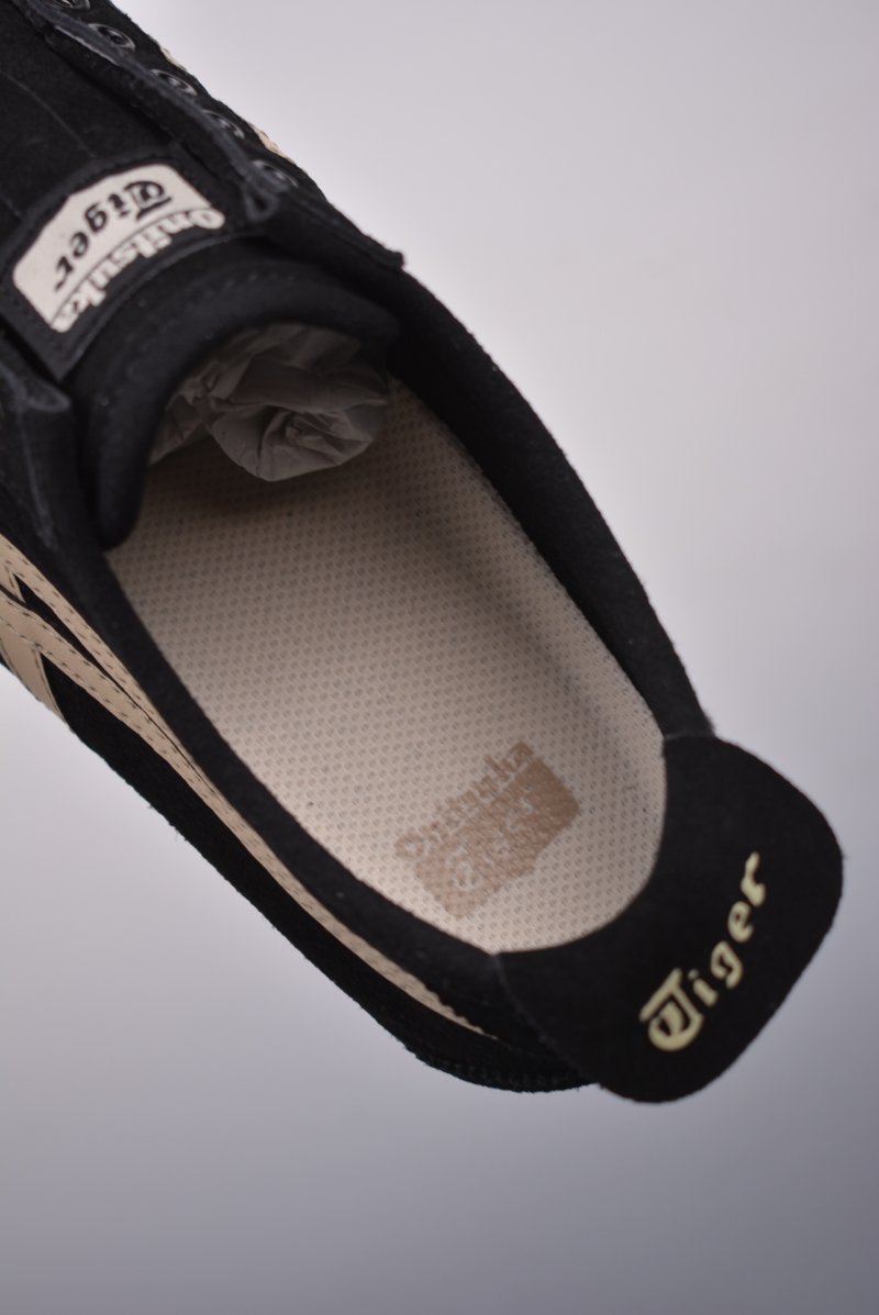 Asics Onitsuka Tiger 1183C157 view