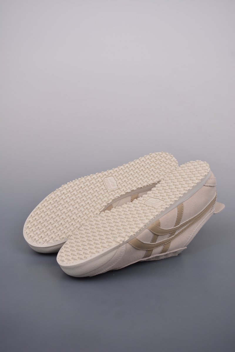 Asics Onitsuka Tiger 1183C157 view