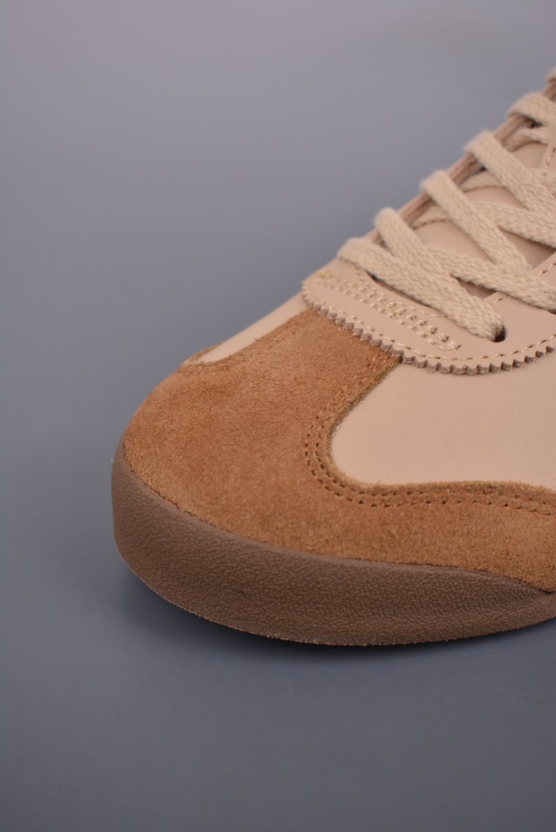 Asics Onitsuka Tiger view