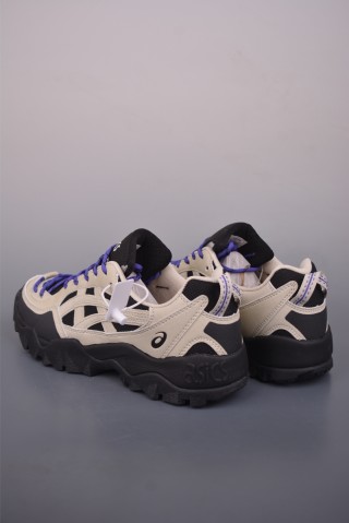 Asics Pickax Flytefoam Blast view 2