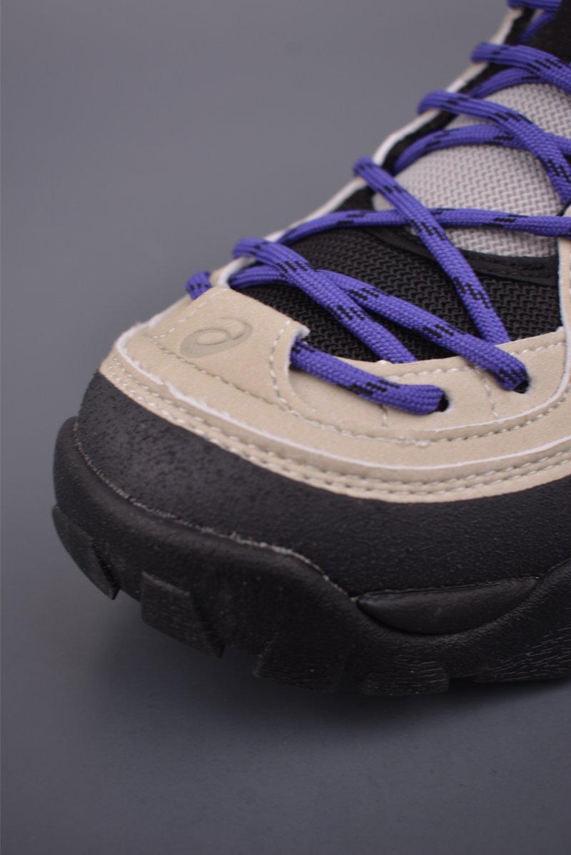 Asics Pickax Flytefoam Blast view