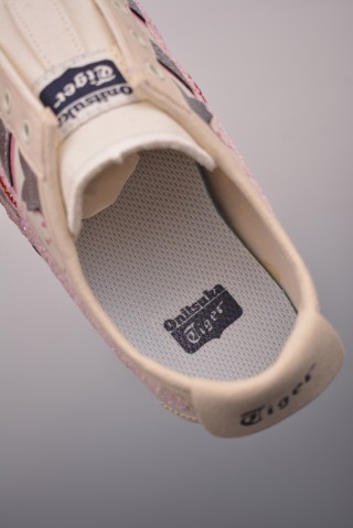 Asics Onitsuka Tiger 1183A360 'Pink / Silver' view 9