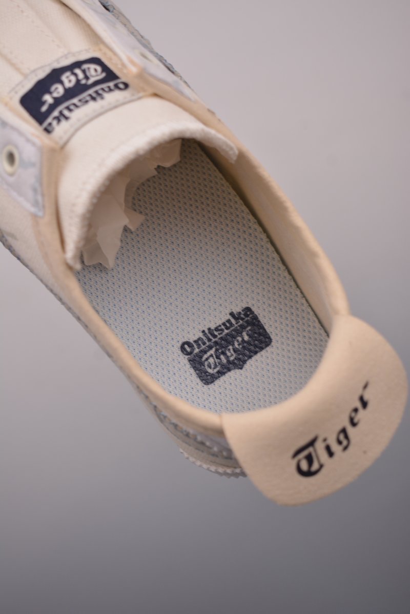 Asics Onitsuka Tiger 1183A360 view
