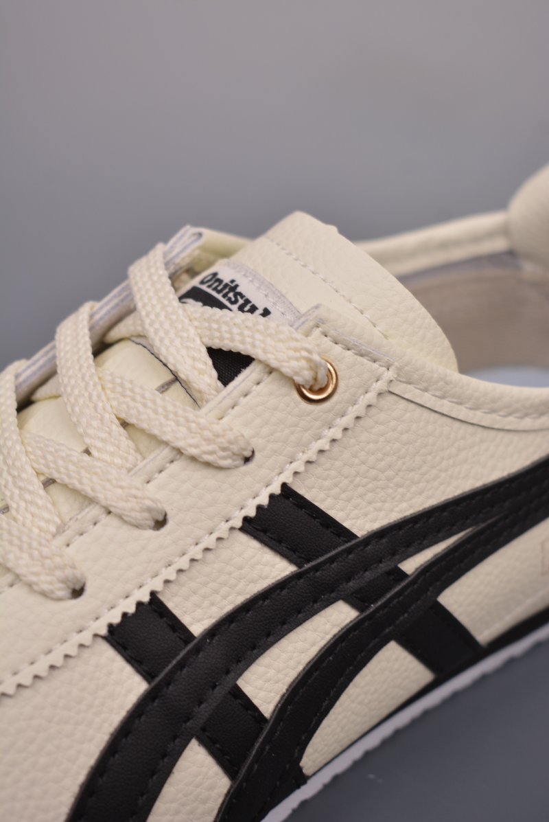 Asics Onitsuka Tiger 1183B493 view
