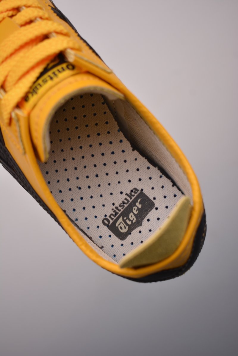 Asics Gel-Lyte III view