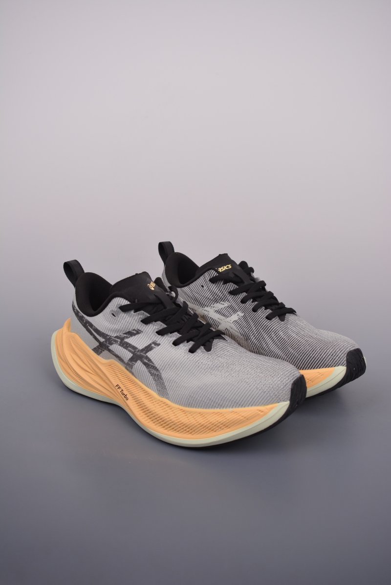 Asics Superblast
