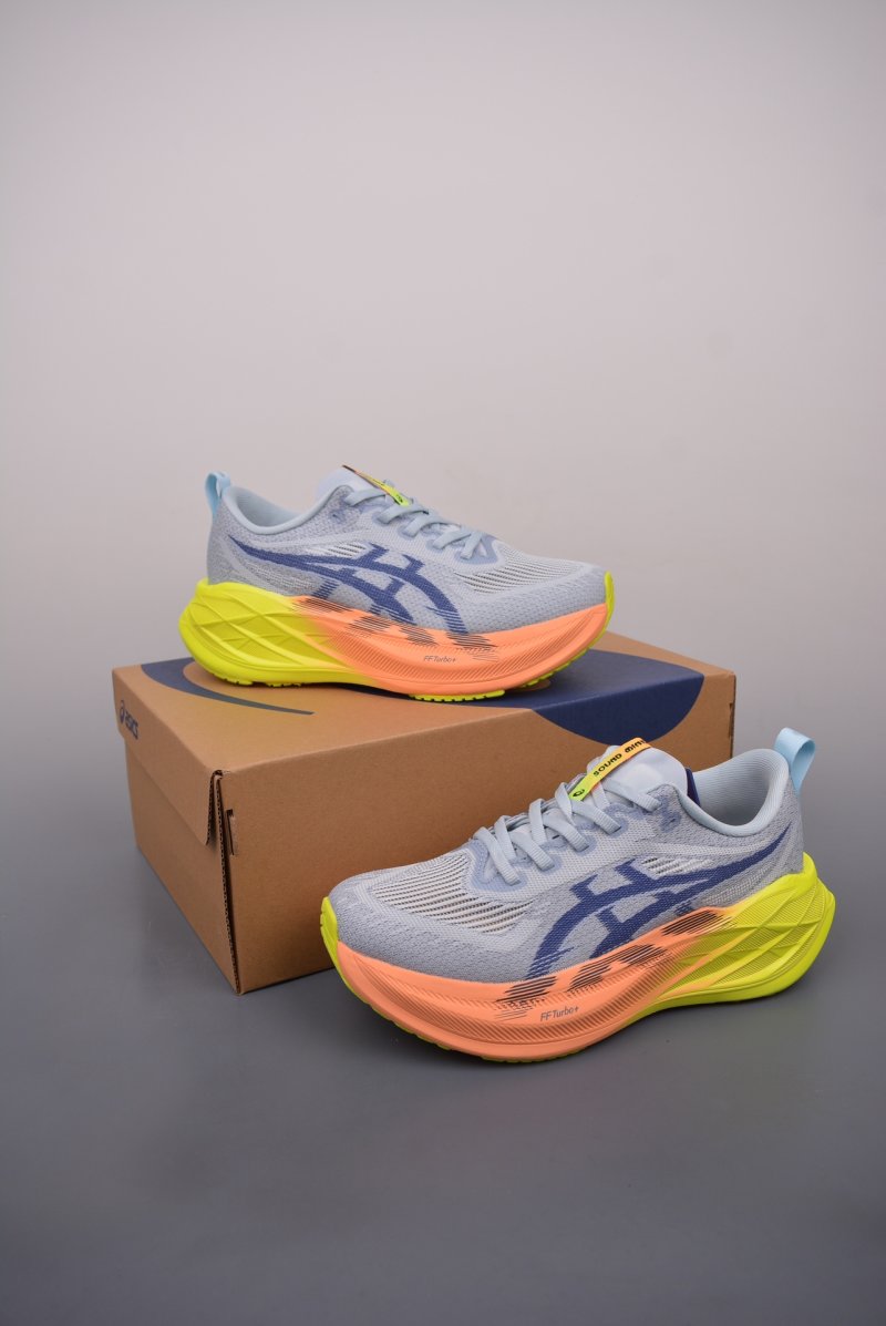 Asics Superblast 2 Paris view
