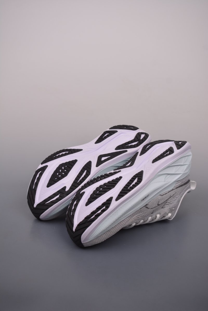Asics Superblast 2 Paris view