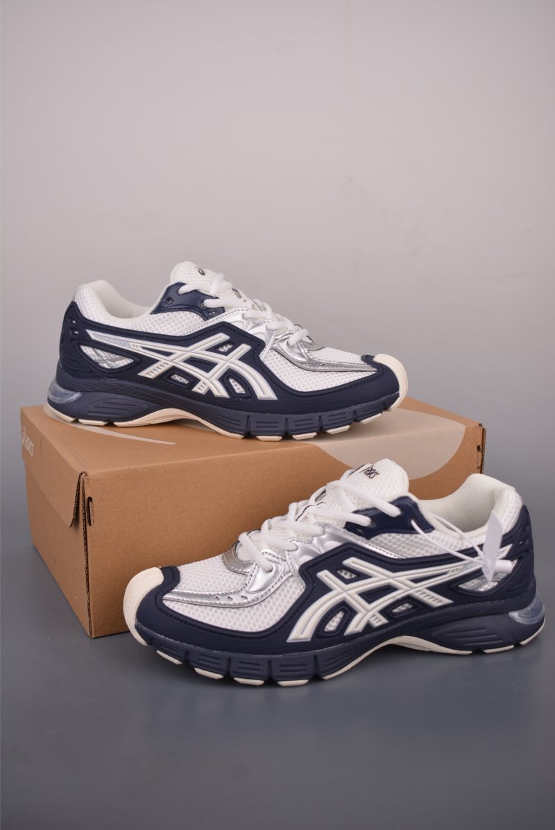 Asics Gel-Lyte SAGE view