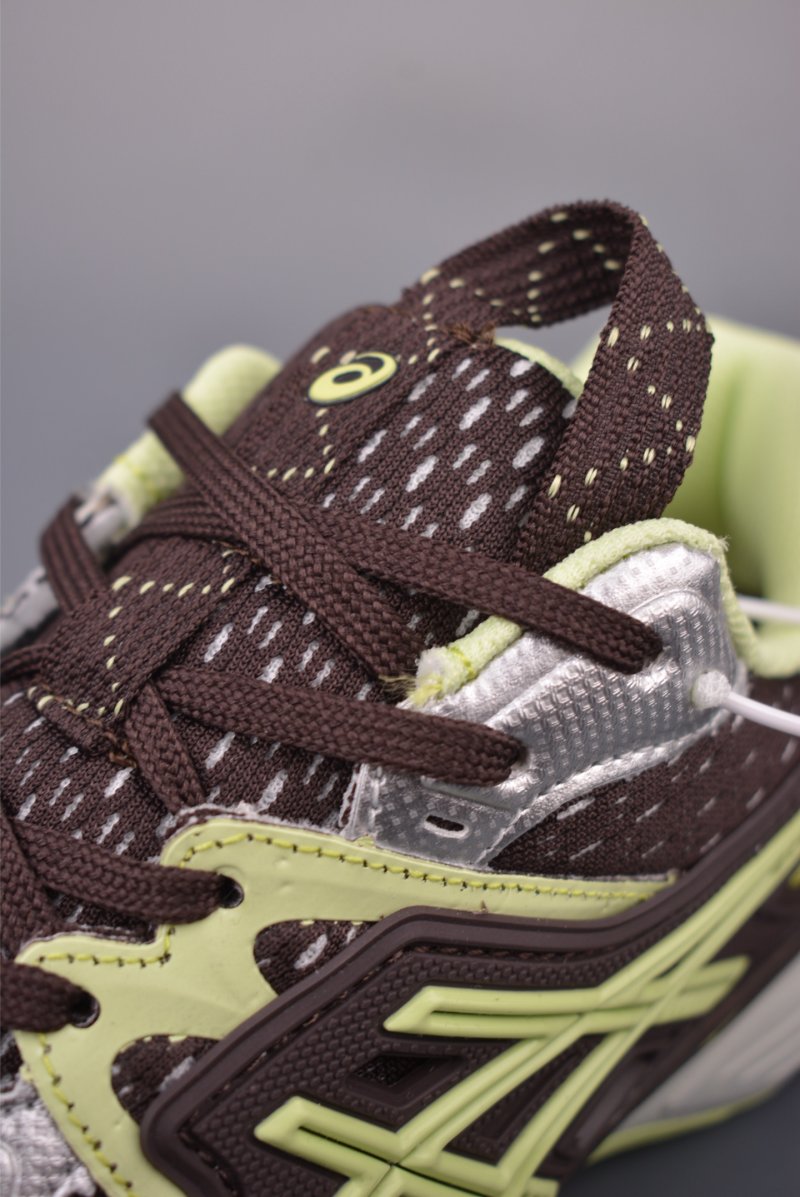 Asics Gel-Lyte SAGE view