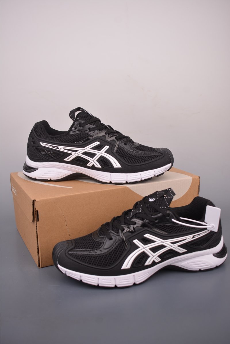 Asics Gel-Lyte SAGE view
