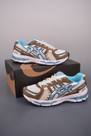 Asics Gel-Kayano 12.1 view 5