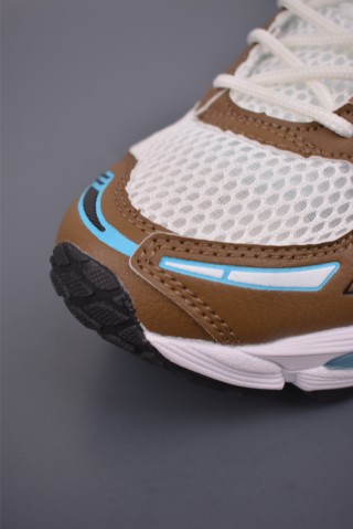 Asics Gel-Kayano 12.1 view 6