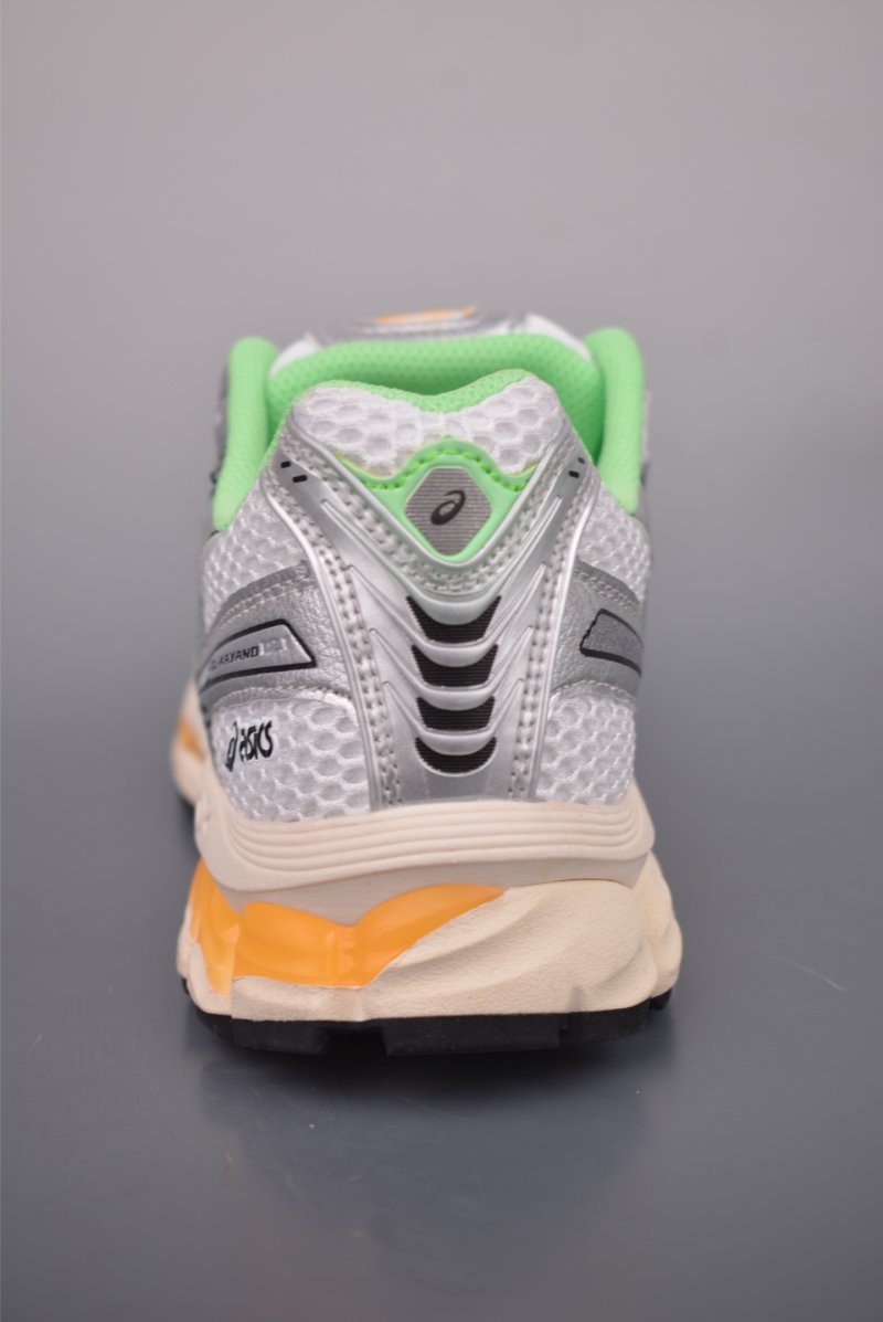 Asics Gel-Kayano 12.1 view