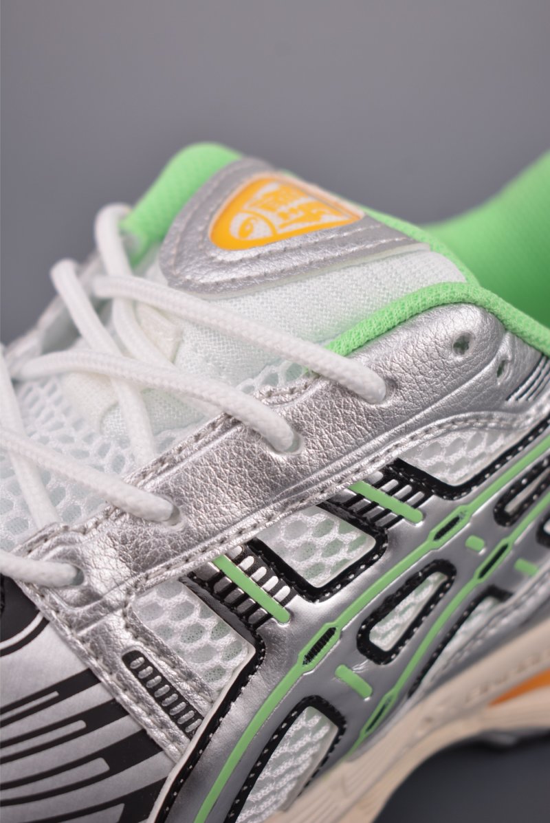 Asics Gel-Kayano 12.1 view