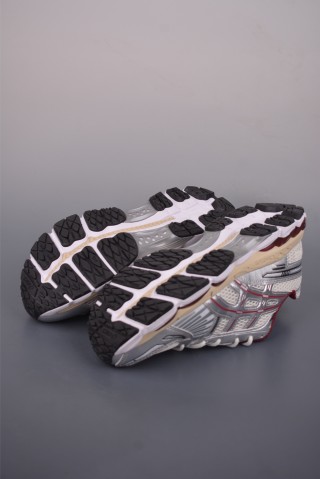 Asics Gel-Kayano 12.1 view 21