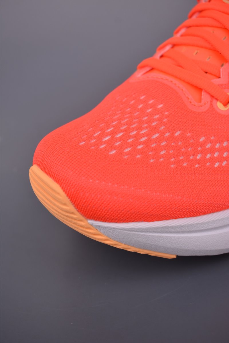 Asics Gel-Kayano 32 view