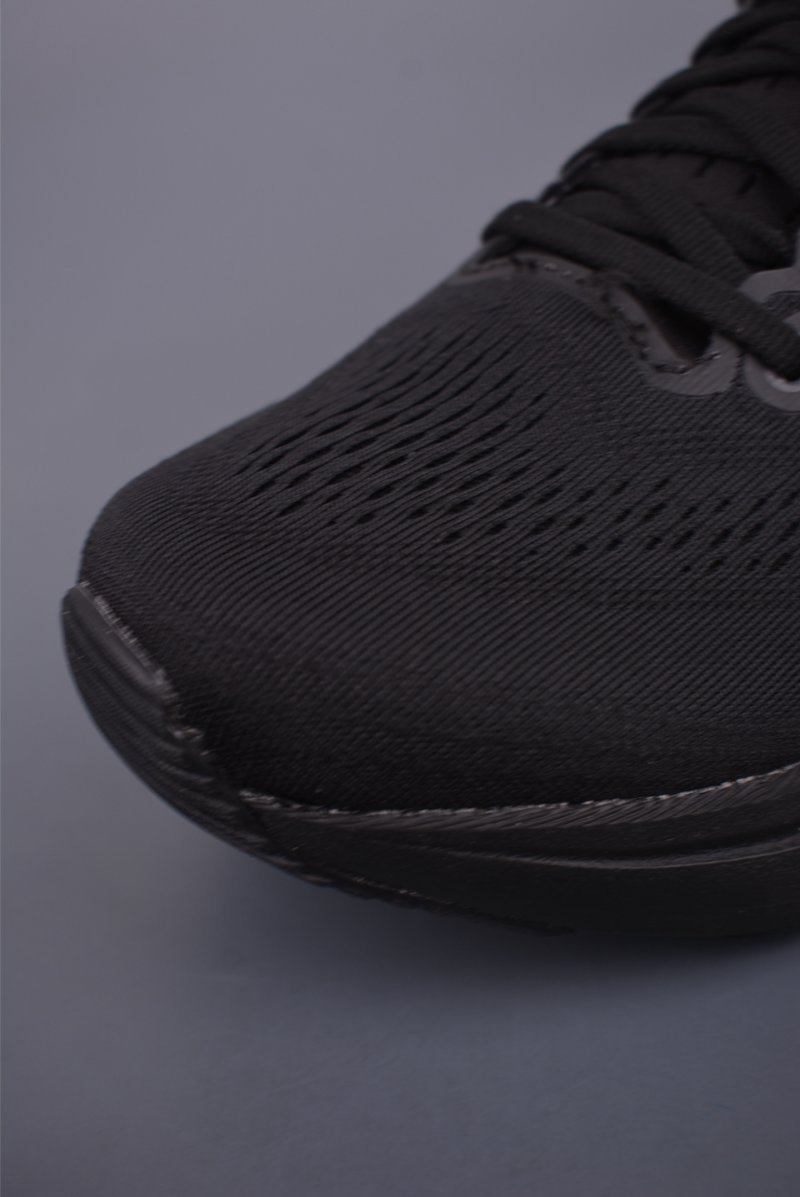 Asics Gel-Kayano 32 view