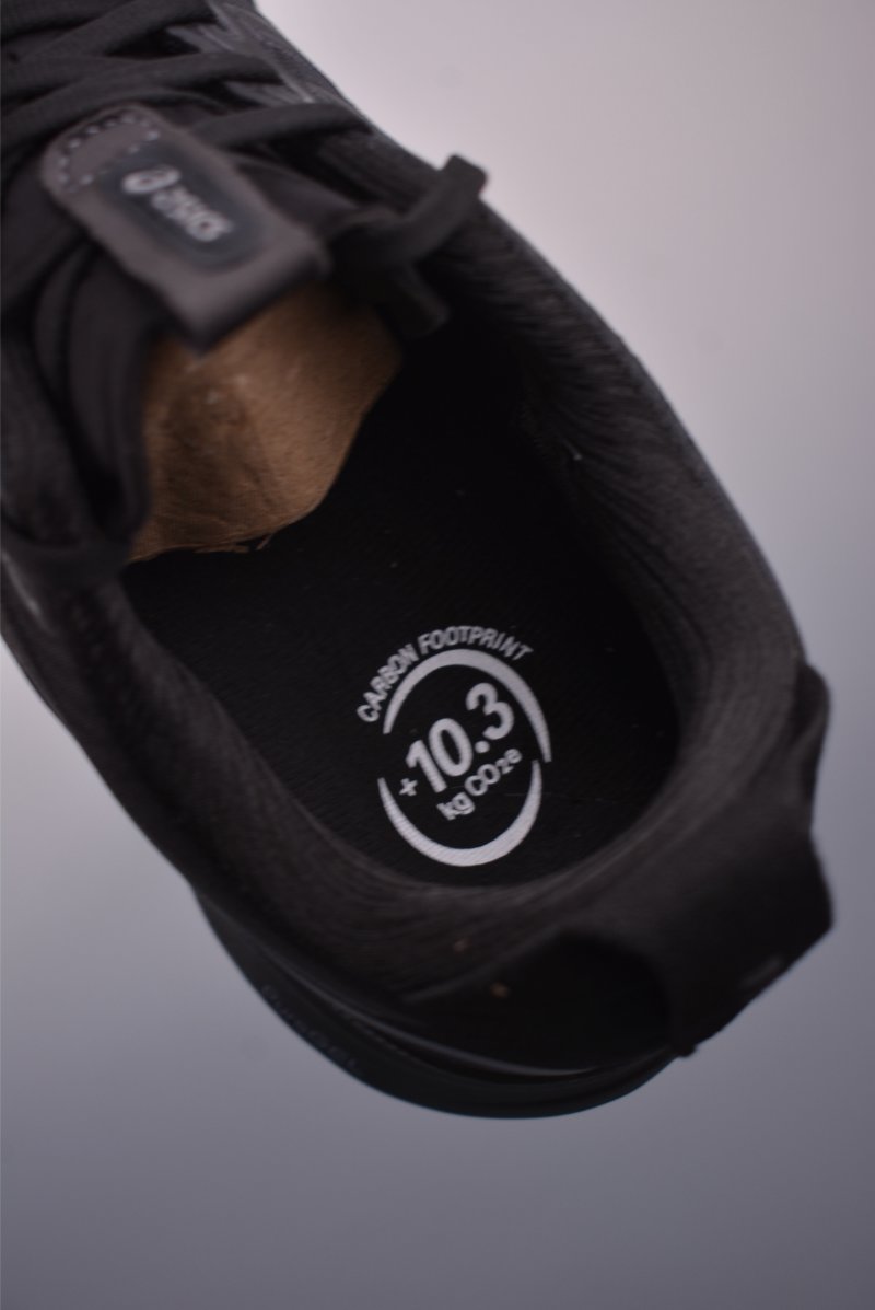 Asics Gel-Kayano 32 view