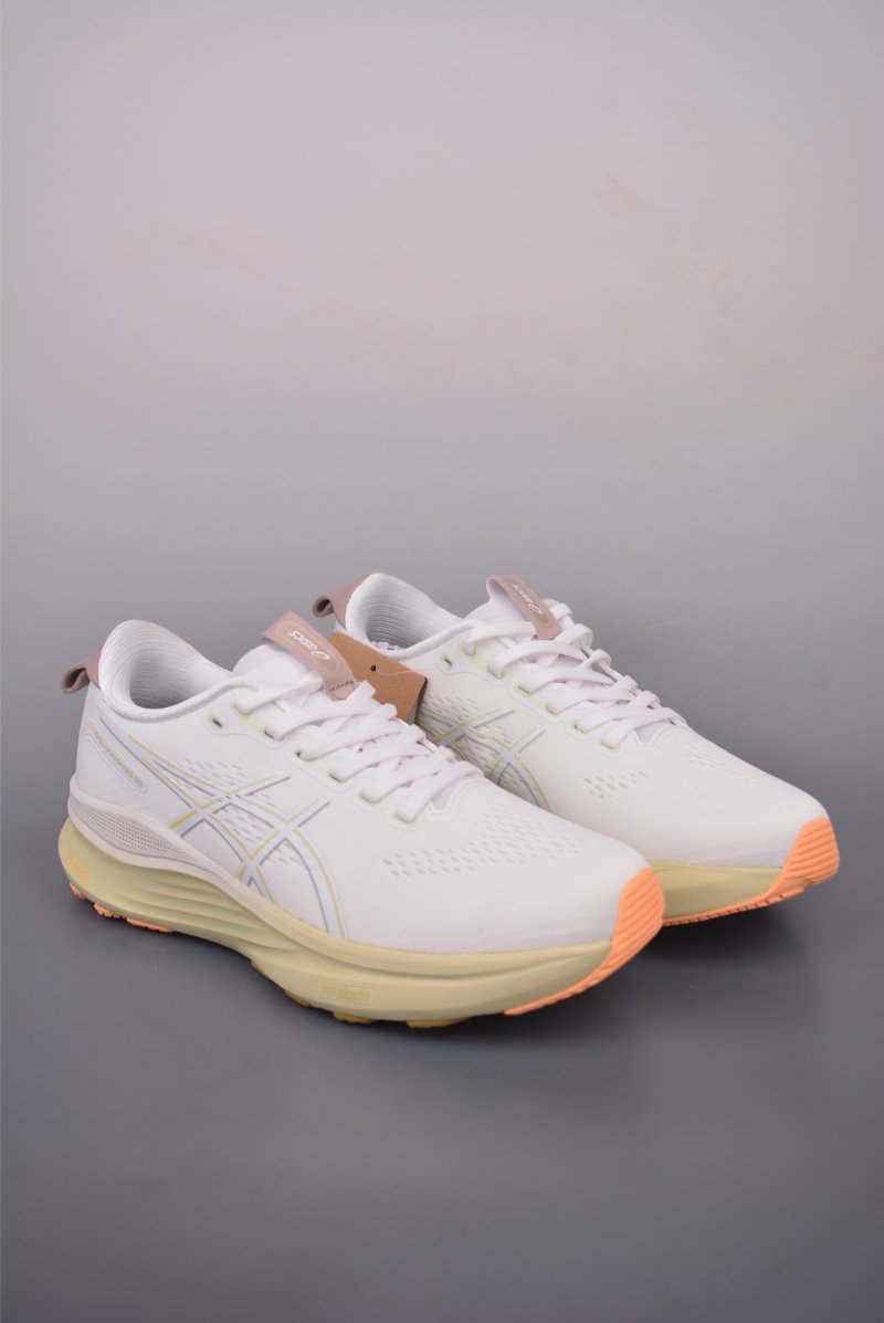 Asics Gel-Kayano 32 view