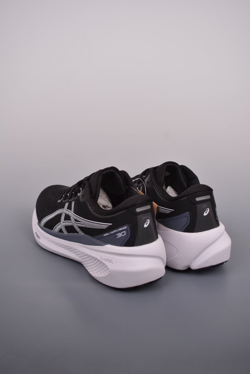 Asics Gel-Kayano 30 view