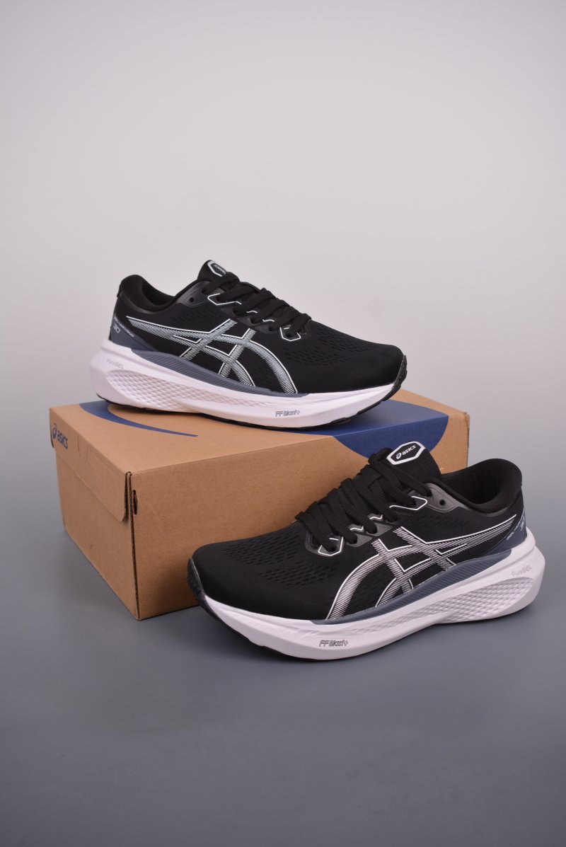 Asics Gel-Kayano 30 view
