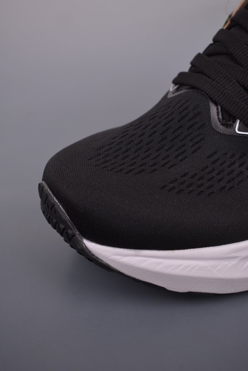 Asics Gel-Kayano 30 view
