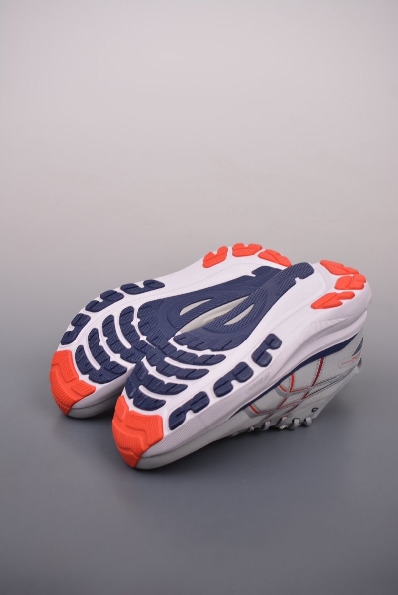 Asics Gel-Kayano 31 view