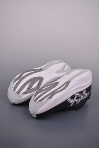 Asics Gel Nimbus 27 view 3