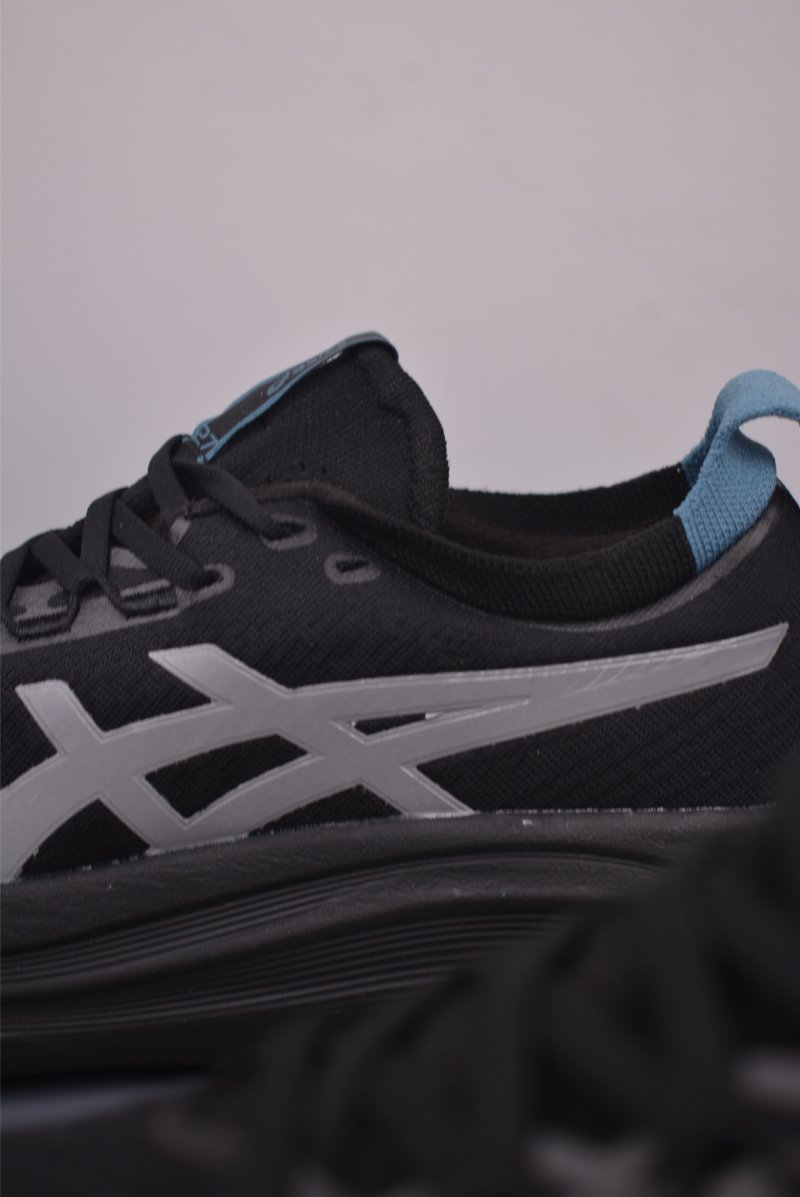 Asics Gel Nimbus 27 view