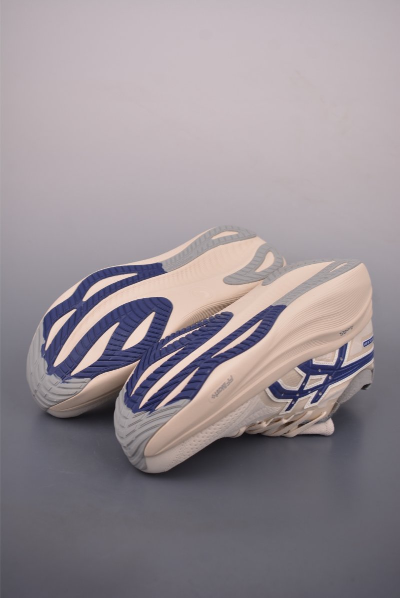 Asics Gel Nimbus 27 view