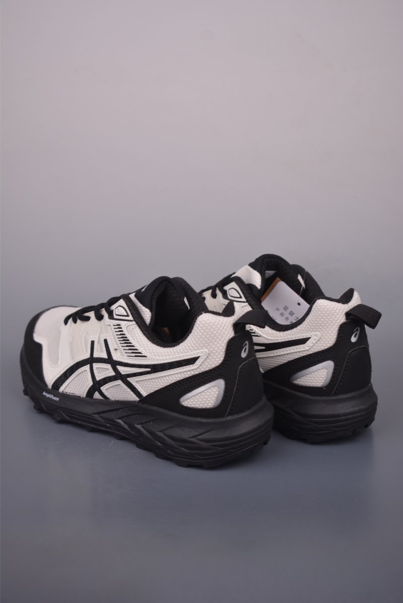 Asics Gel-Sonoma CN view