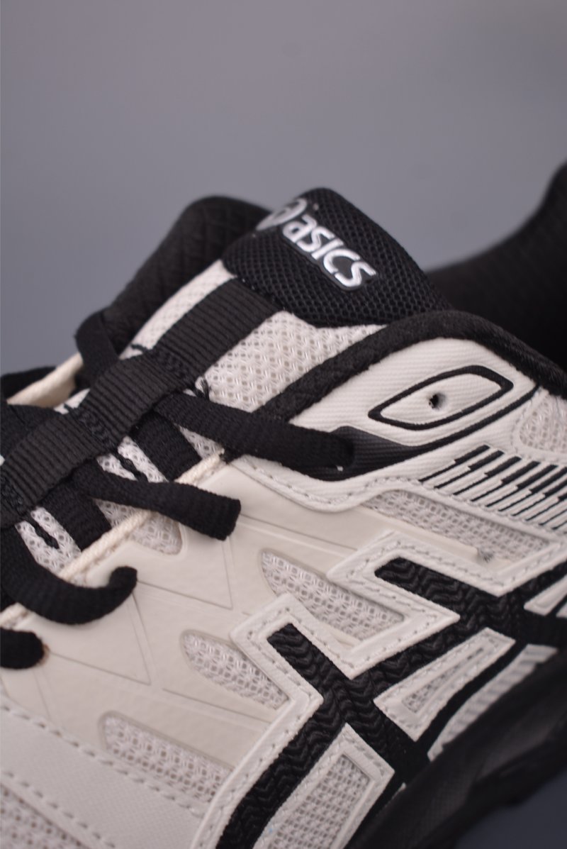 Asics Gel-Sonoma CN view