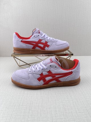HAY x Asics Skyhand OG view 4