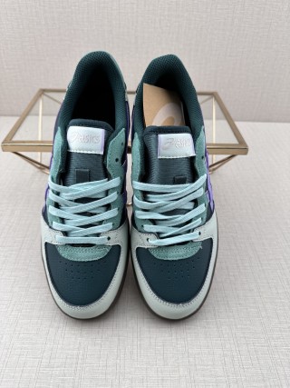 HAY x Asics Skyhand OG view 27