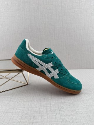 HAY x Asics Skyhand OG view 29