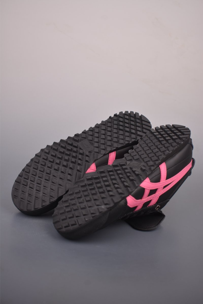 Asics Mexico 66 Golf view