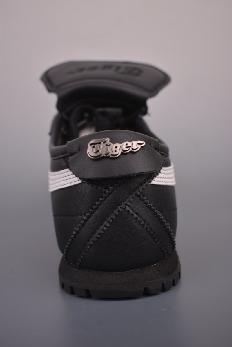 Asics Mexico 66 Golf view