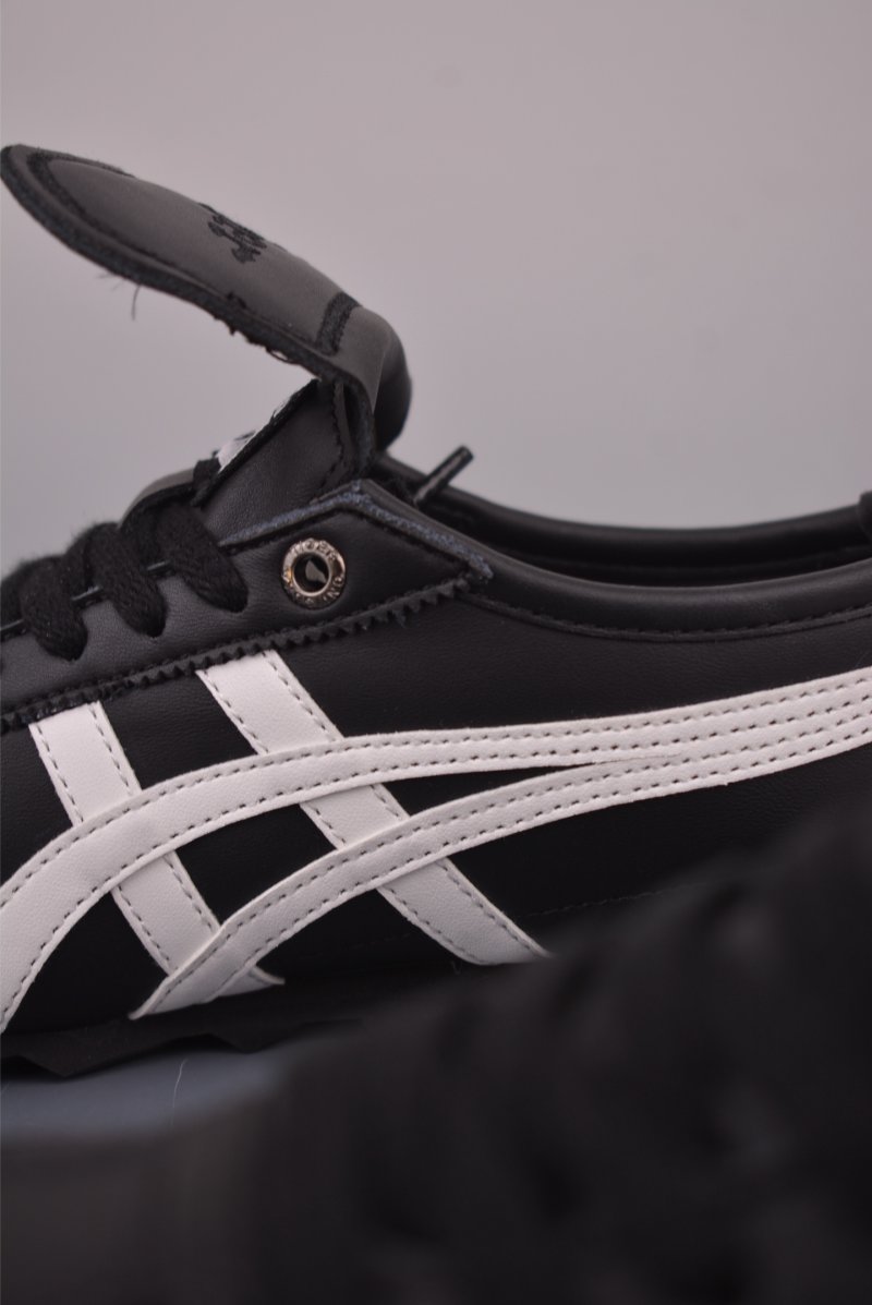 Asics Mexico 66 Golf view