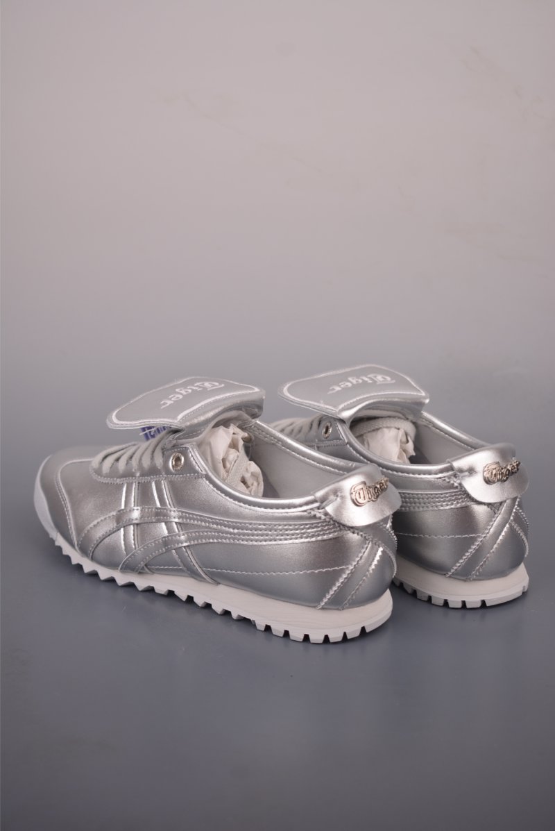 Asics Mexico 66 Golf view